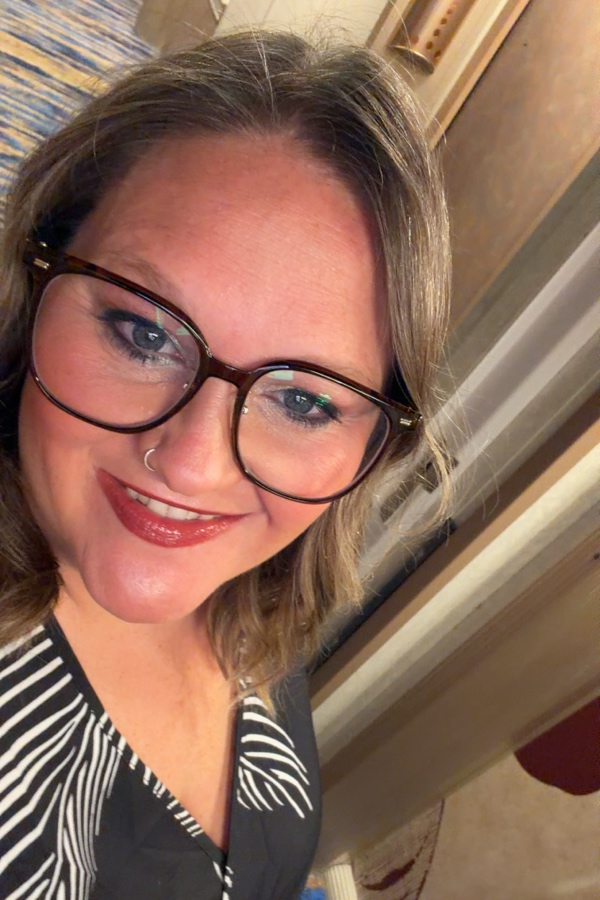 Cruise Brothers Travel Agent Kandis Thieme